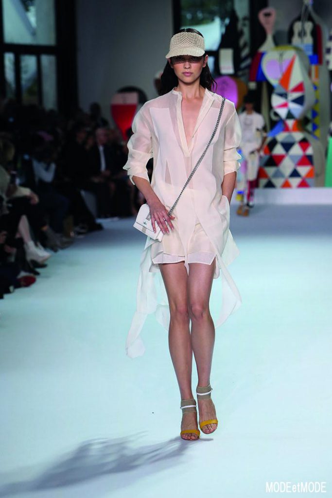 AKRIS_ss18_002