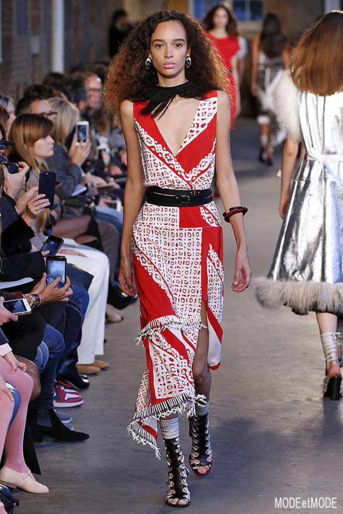 ALTUZARRA_ss18_009