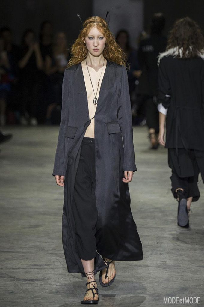 ANN_DEMEULEMEESTER_ss18_007