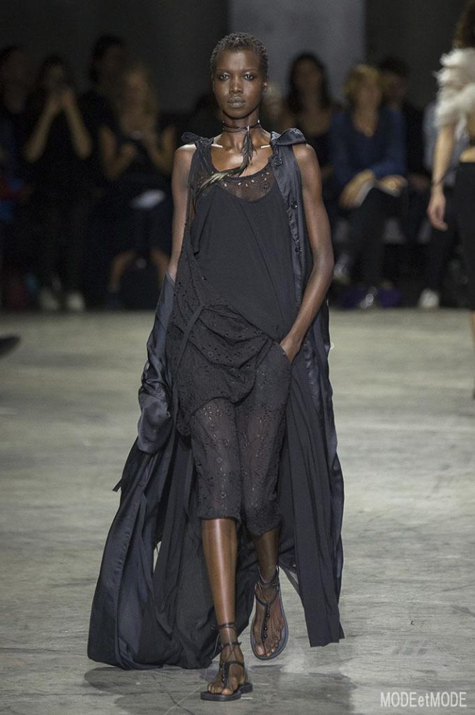 ANN_DEMEULEMEESTER_ss18_009