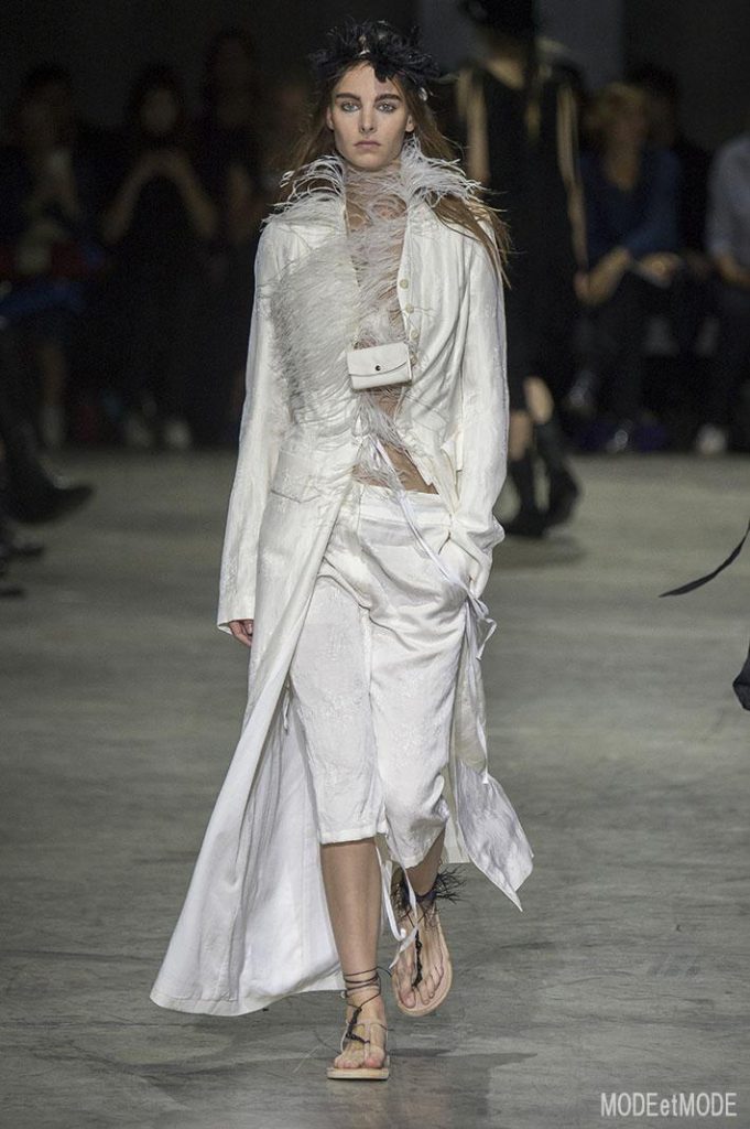 ANN_DEMEULEMEESTER_ss18_013