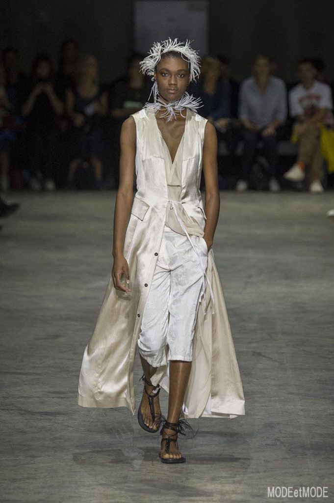 ANN_DEMEULEMEESTER_ss18_014