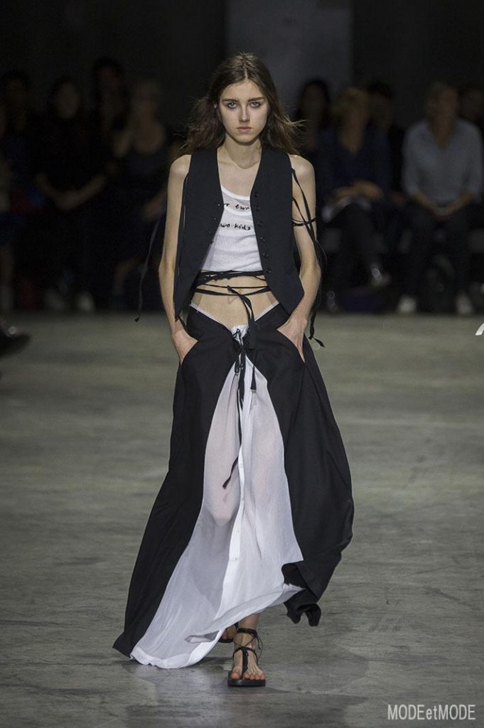 ANN_DEMEULEMEESTER_ss18_030