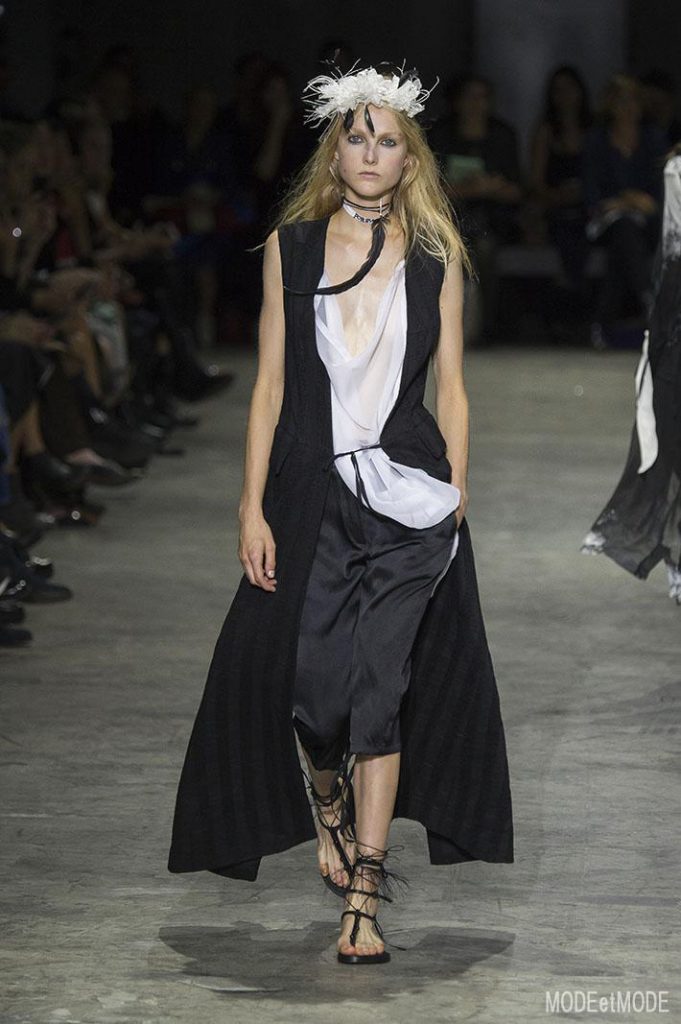 ANN_DEMEULEMEESTER_ss18_031