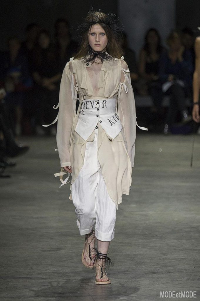 ANN_DEMEULEMEESTER_ss18_035