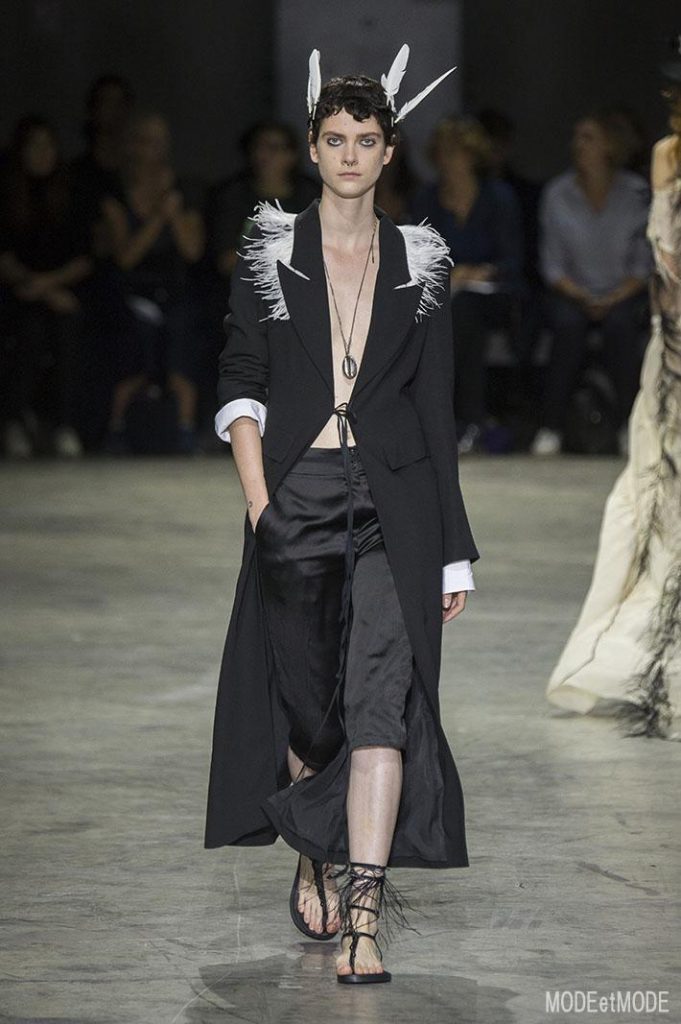 ANN_DEMEULEMEESTER_ss18_040