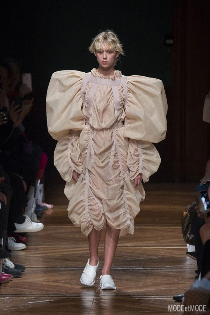 ANREALAGE_ss18_001