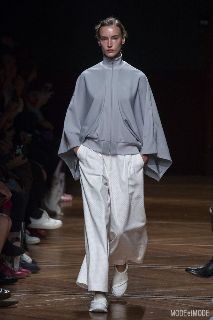 ANREALAGE_ss18_016