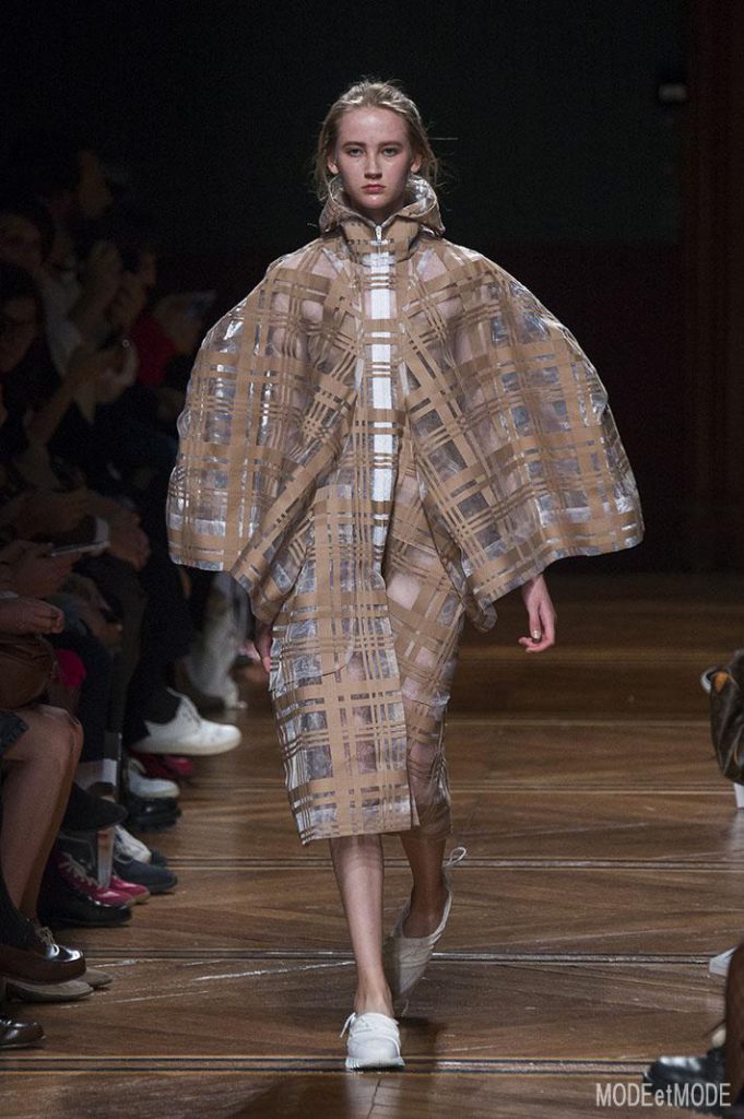 ANREALAGE_ss18_028