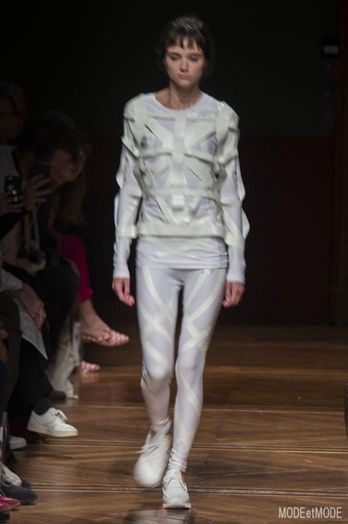 ANREALAGE_ss18_035