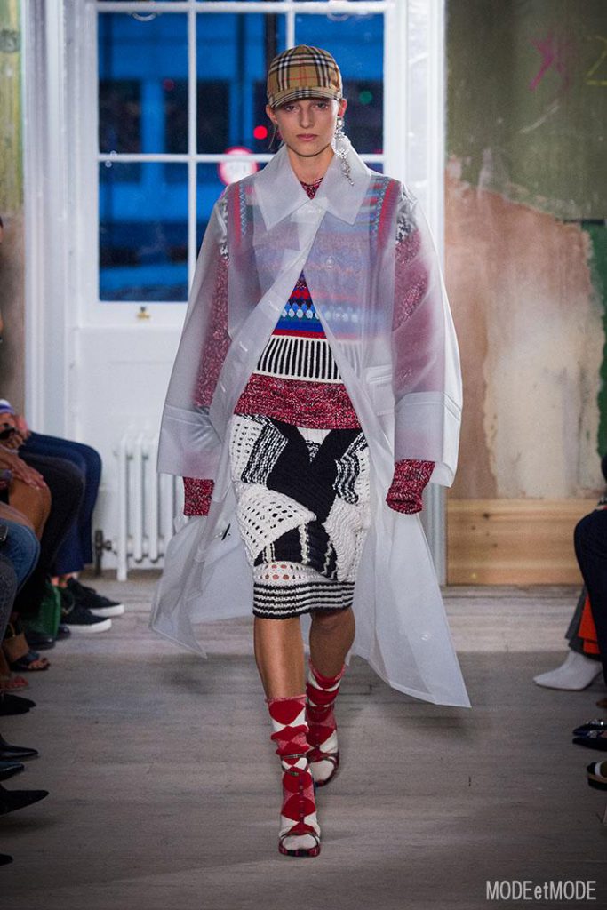 BURBERRY_ss18_001