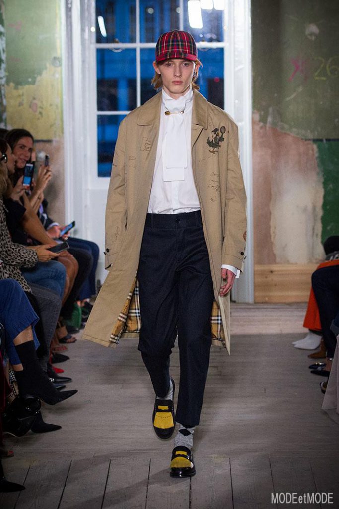 BURBERRY_ss18_006