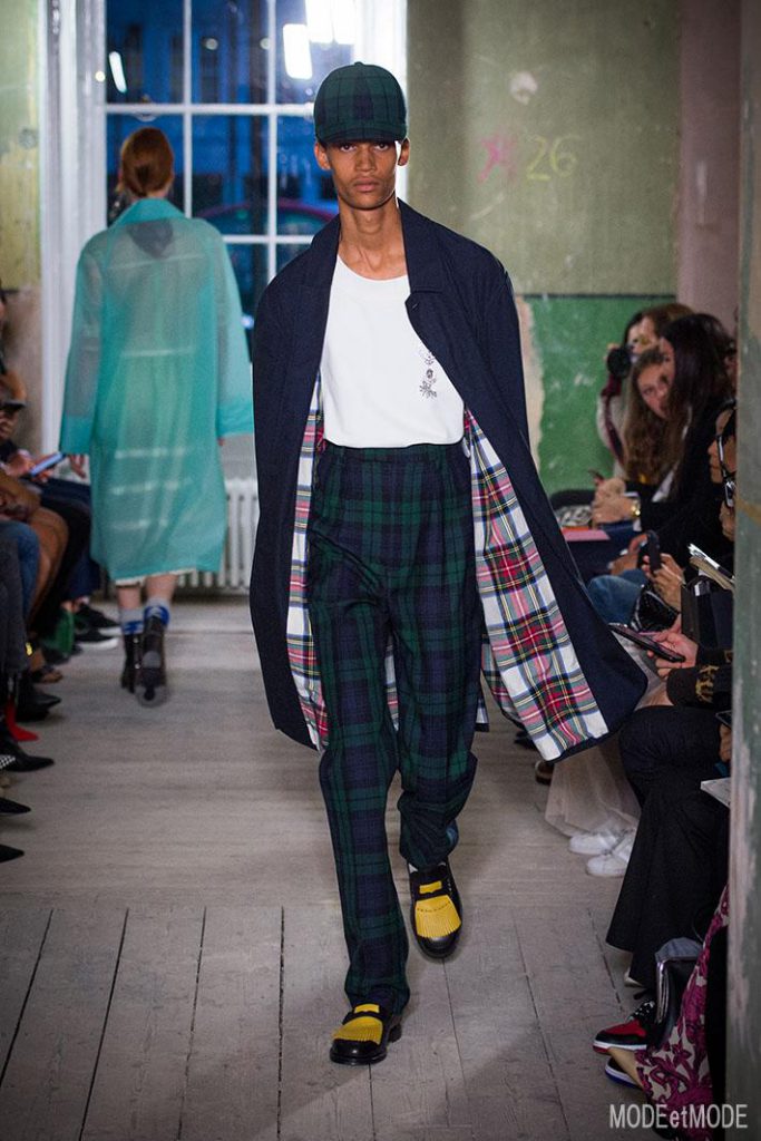 BURBERRY_ss18_017