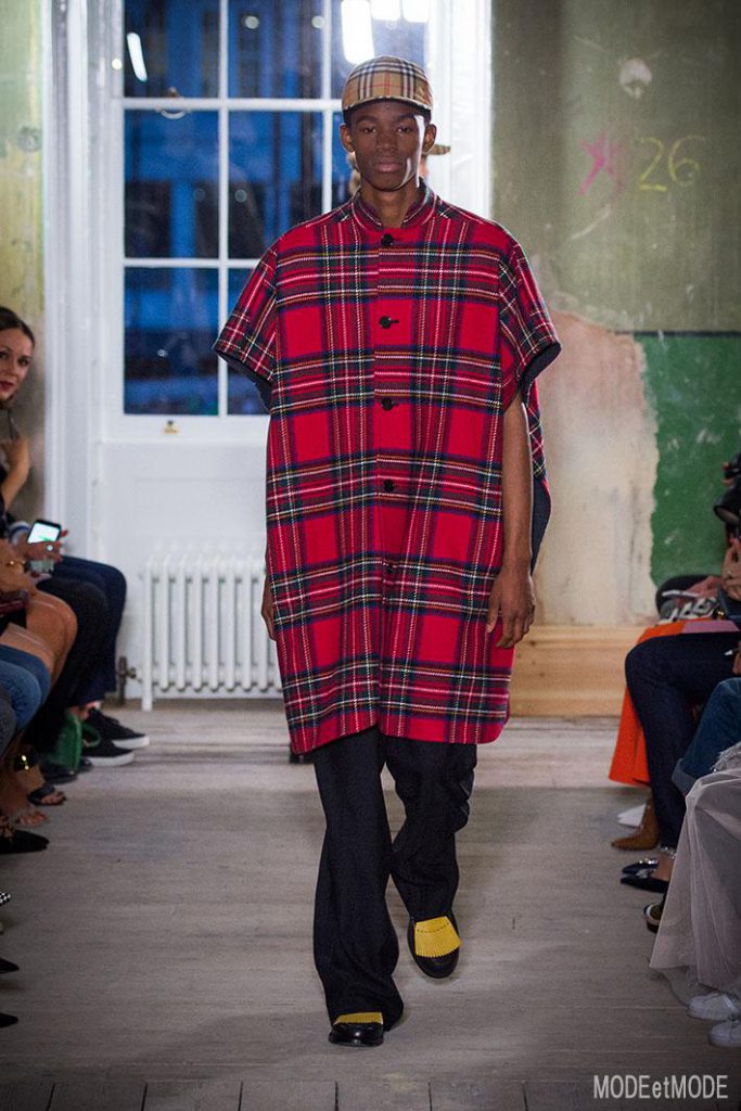 BURBERRY_ss18_029