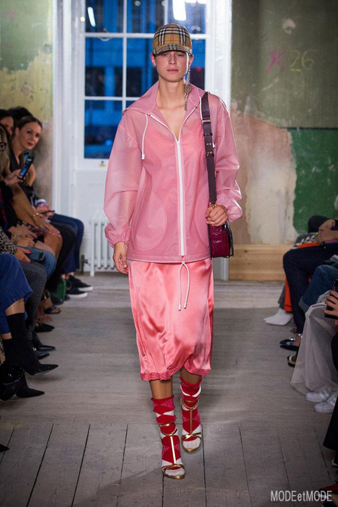 BURBERRY_ss18_034