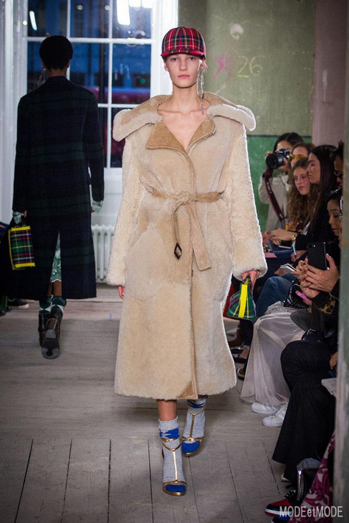 BURBERRY_ss18_036