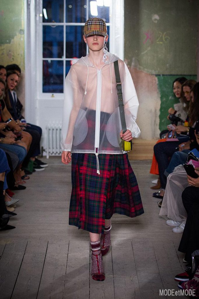 BURBERRY_ss18_042