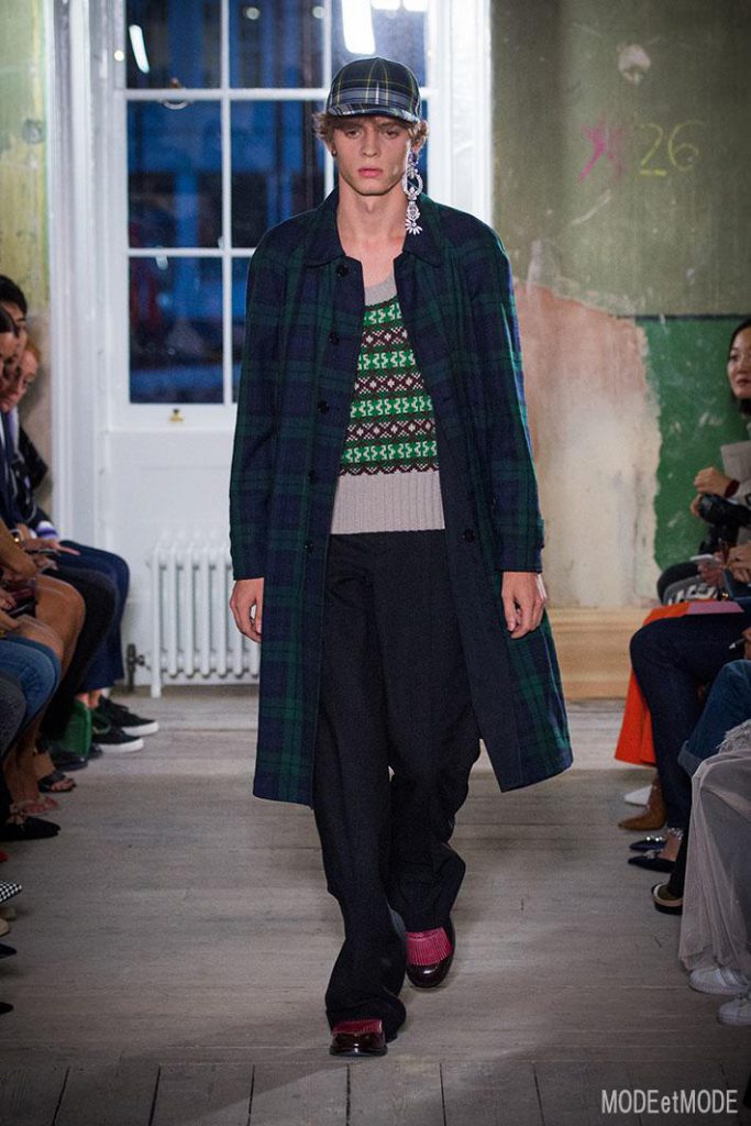 BURBERRY_ss18_043