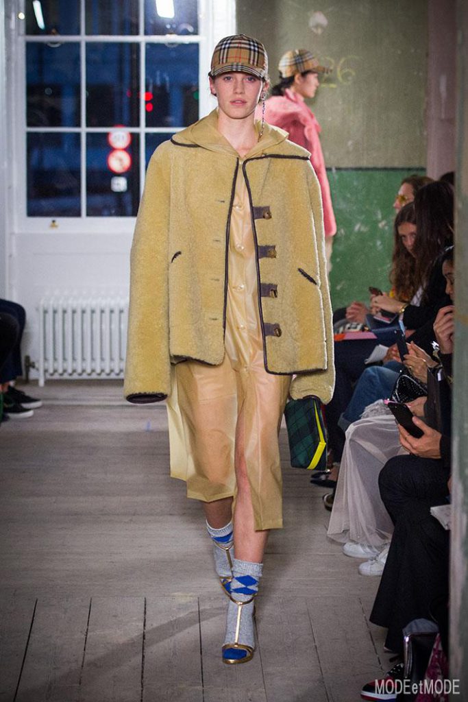 BURBERRY_ss18_051