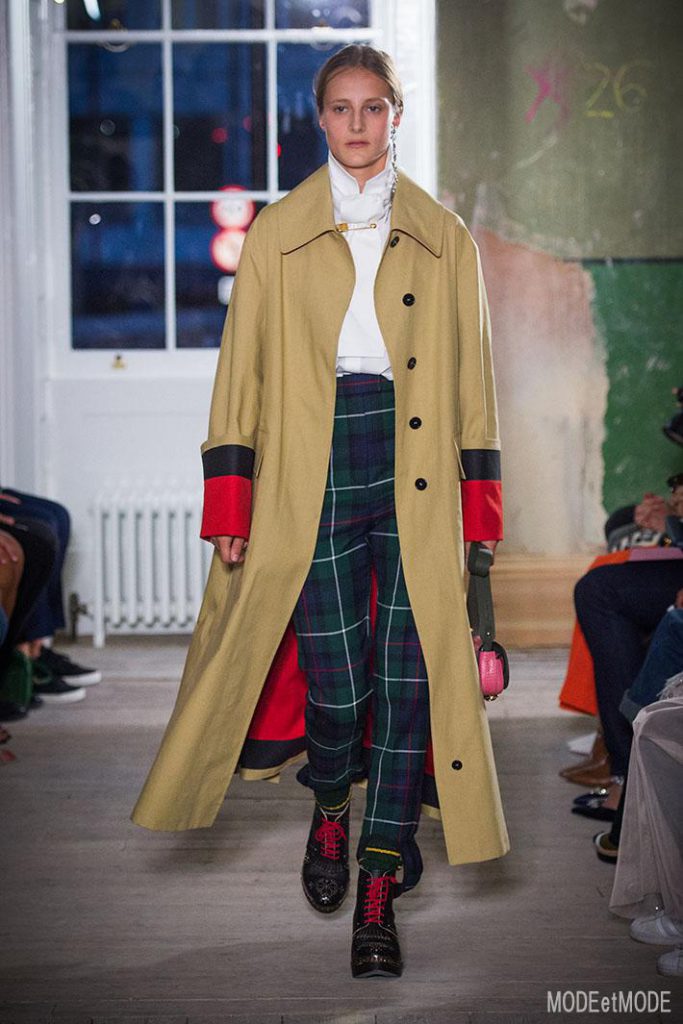 BURBERRY_ss18_052