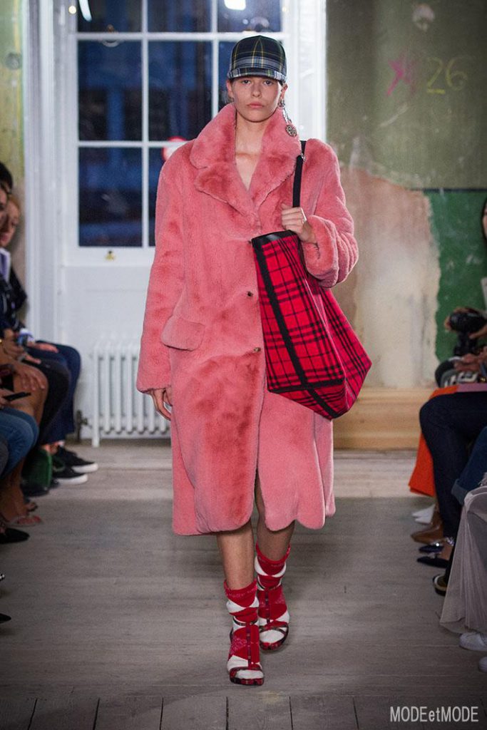 BURBERRY_ss18_058