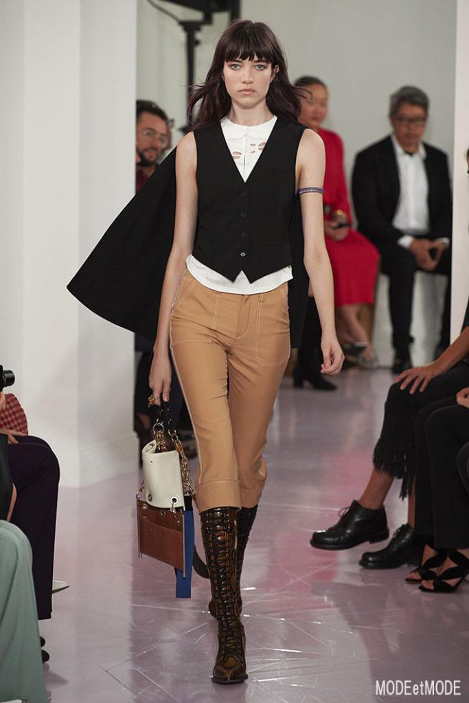 CHLOE_ss18_007