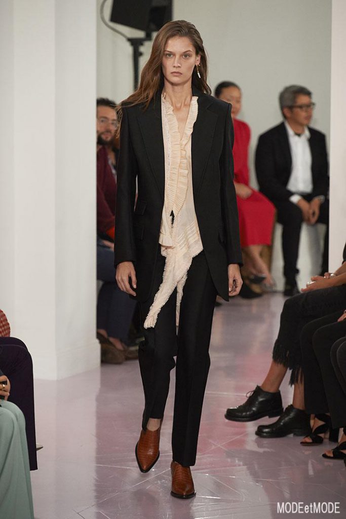 CHLOE_ss18_043