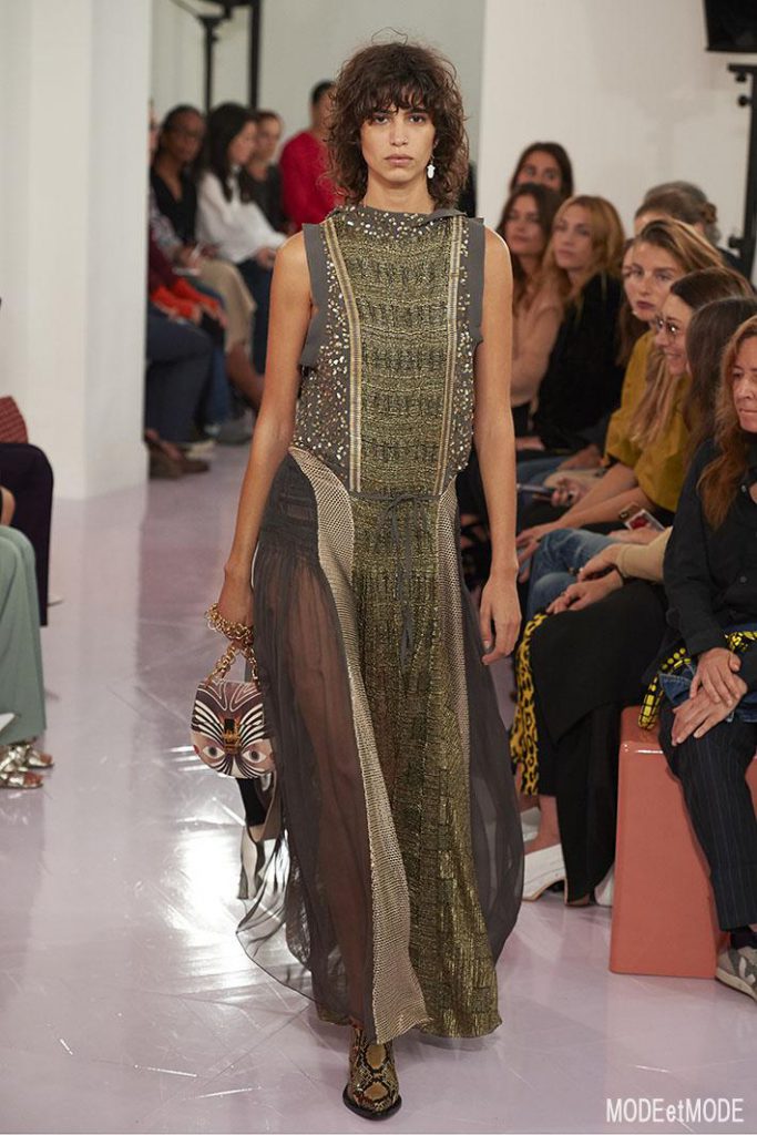 CHLOE_ss18_051