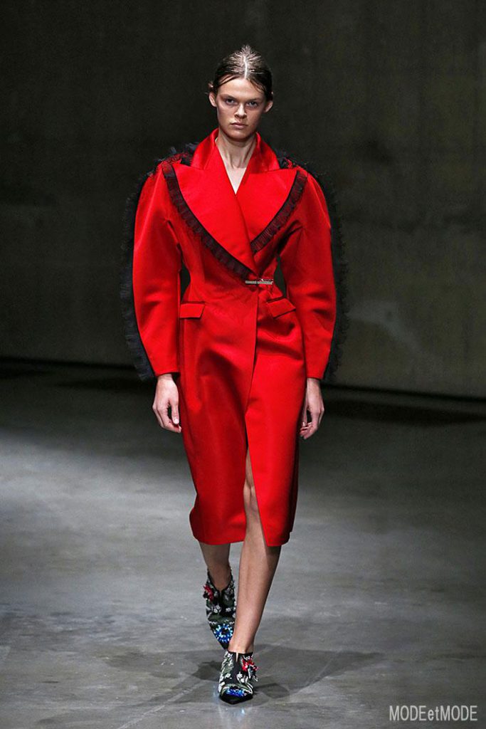 CHRISTOPHER KANE_ss18_034