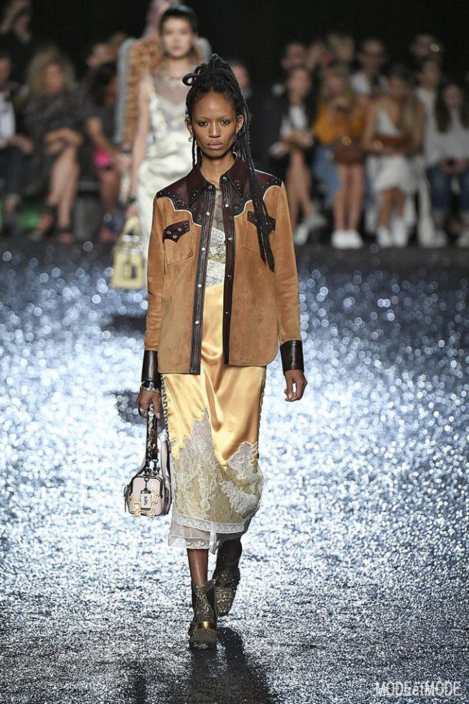COACH_ss18_001