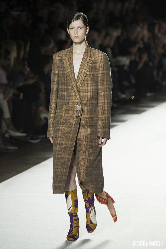 DRIES_VAN_NOTEN_ss18_002