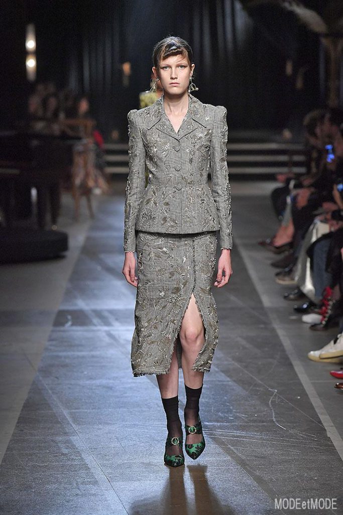 ERDEM_ss18_004