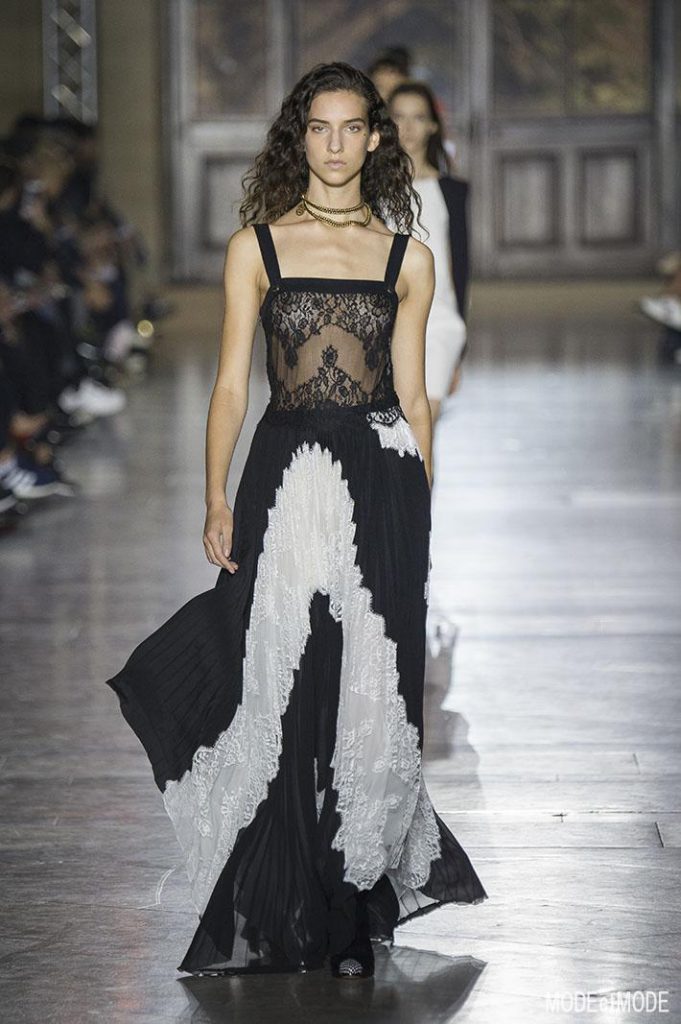 GIVENCHY_ss18_059