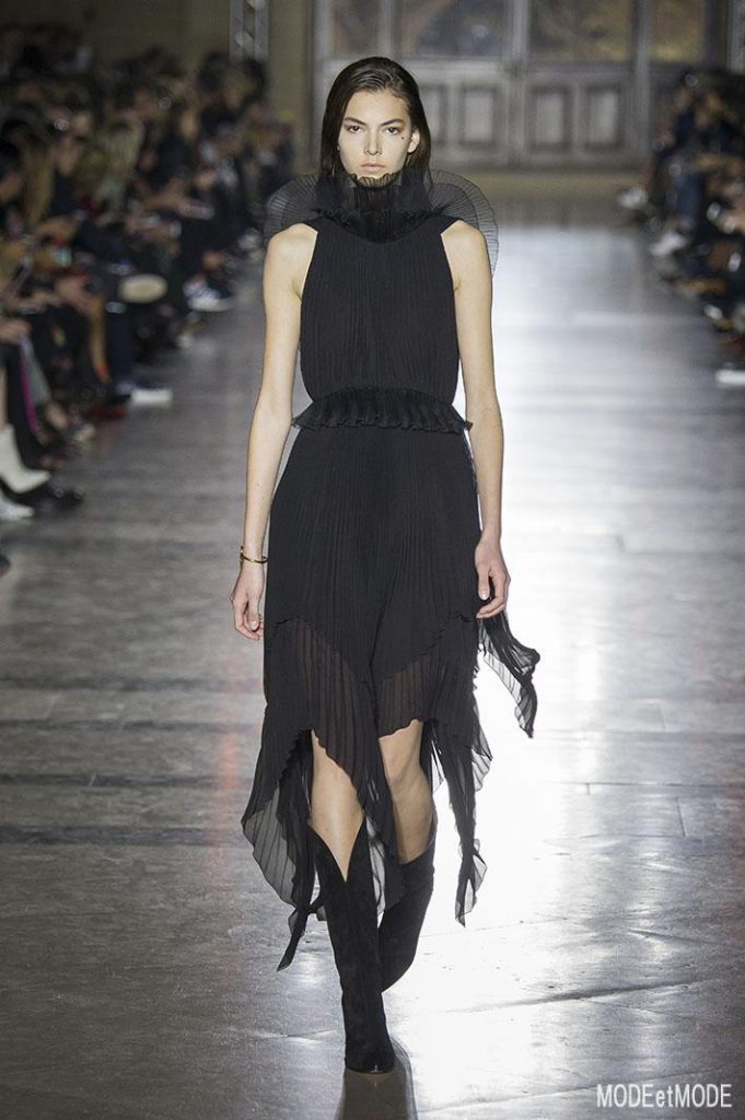 GIVENCHY_ss18_068