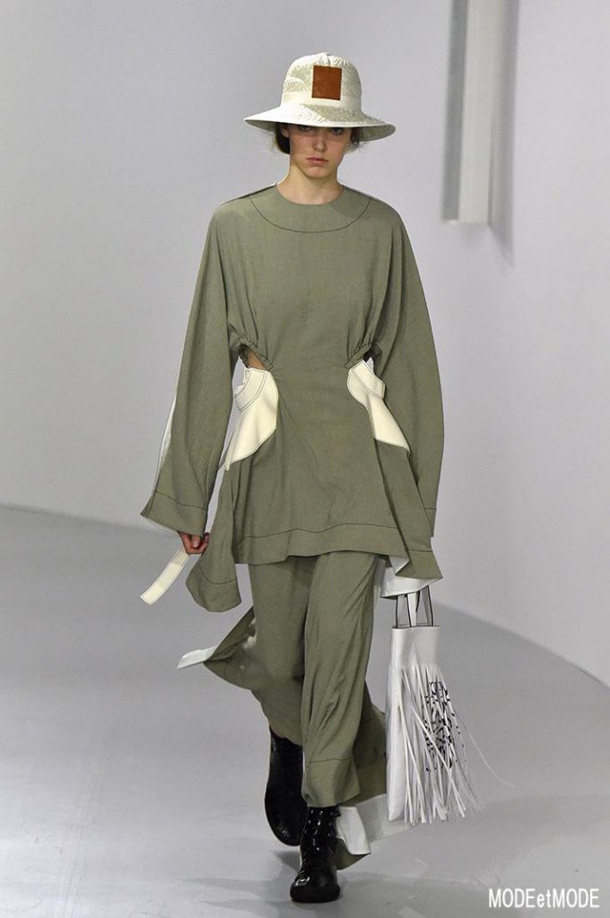 LOEWE_ss18_001