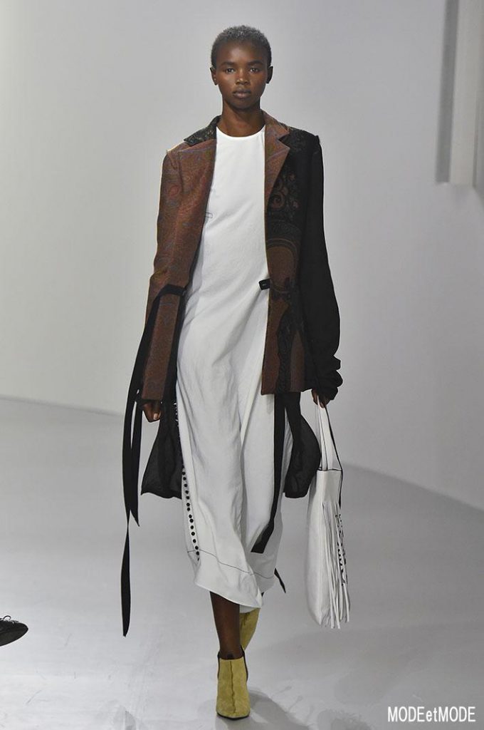 LOEWE_ss18_009