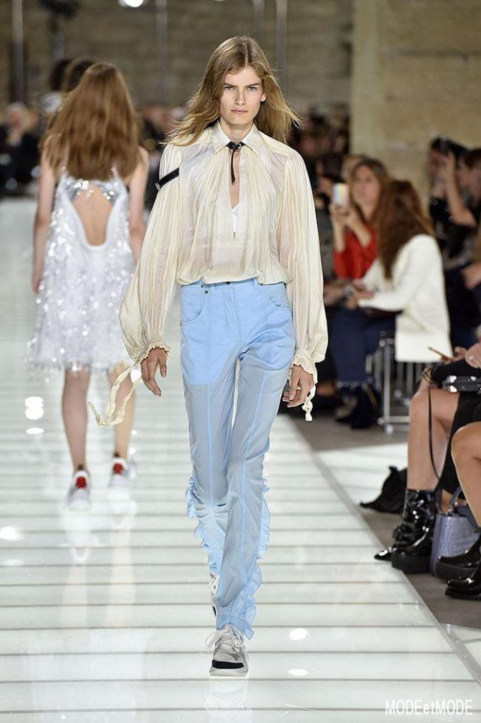 LOUIS_VUITTON_ss18_047