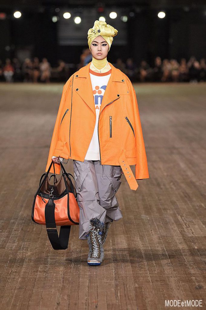 MARC_JACOBS_ss18_018