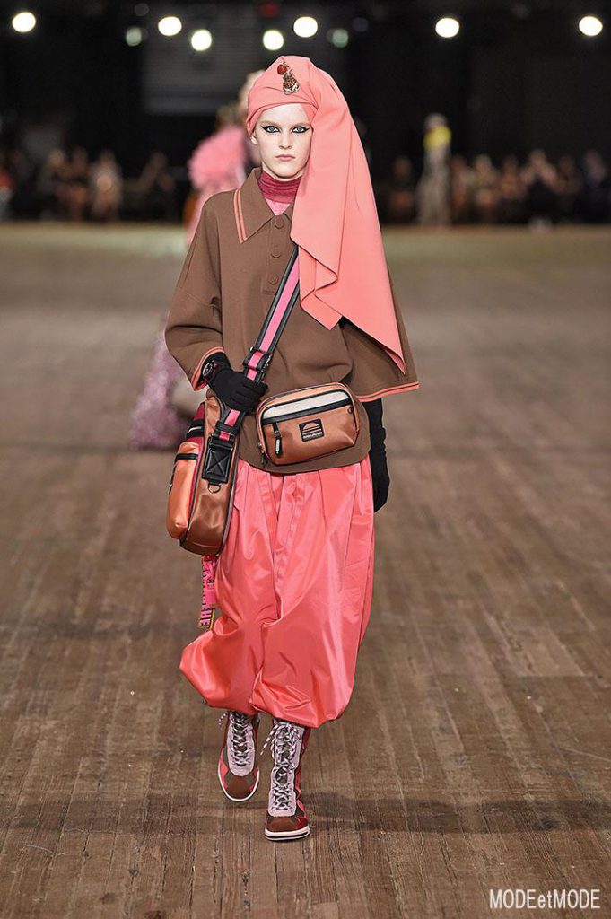 MARC_JACOBS_ss18_025