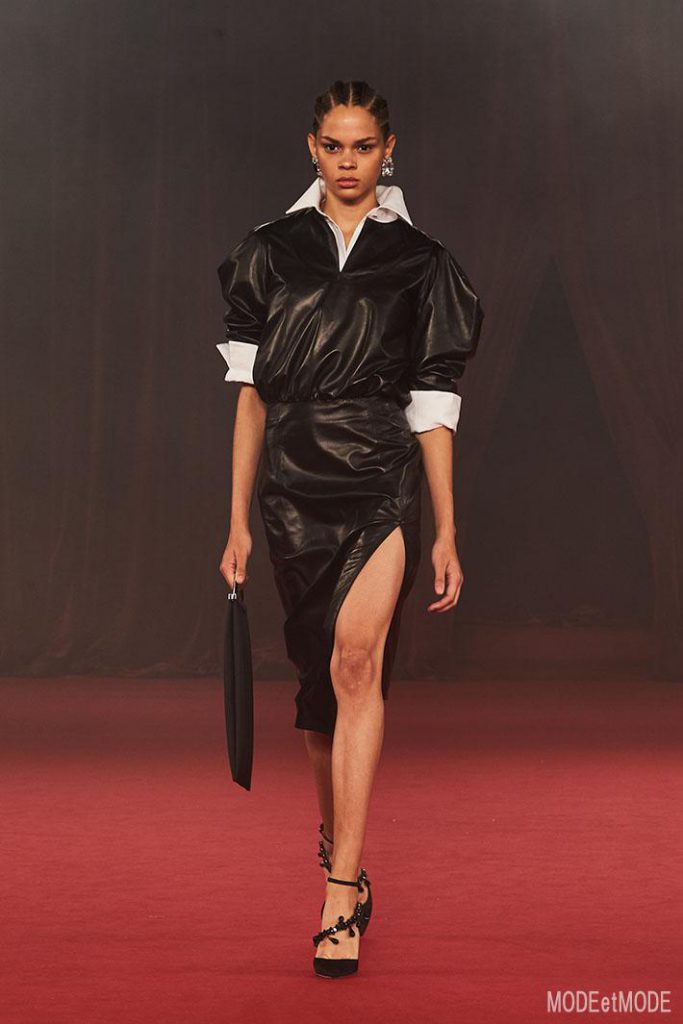 OFF_WHITE_Virgil_Abloh_ss18_001