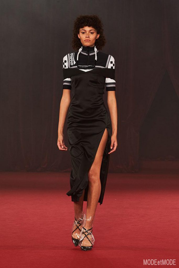 OFF_WHITE_Virgil_Abloh_ss18_004