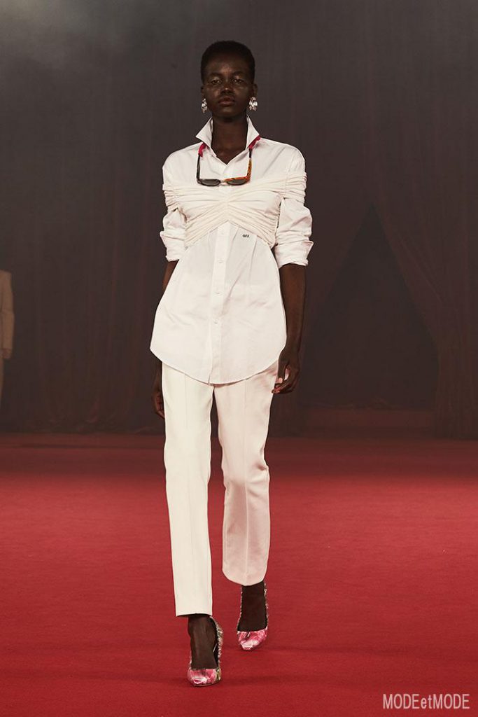 OFF_WHITE_Virgil_Abloh_ss18_036