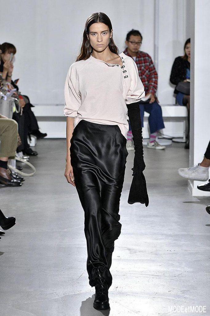 OLIVIER_THEYSKENS_ss18_024