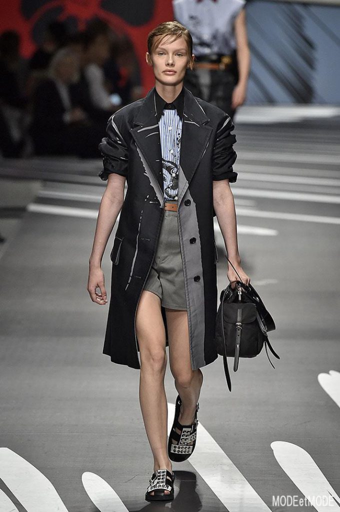 PRADA_ss18_001