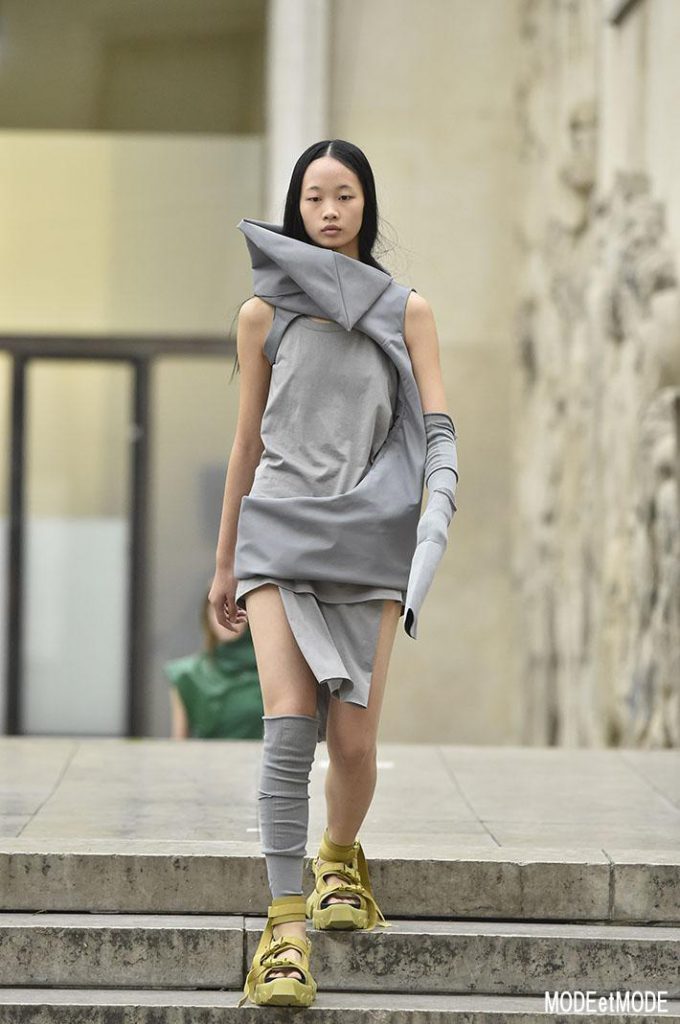 RICK_OWENS_ss18_013