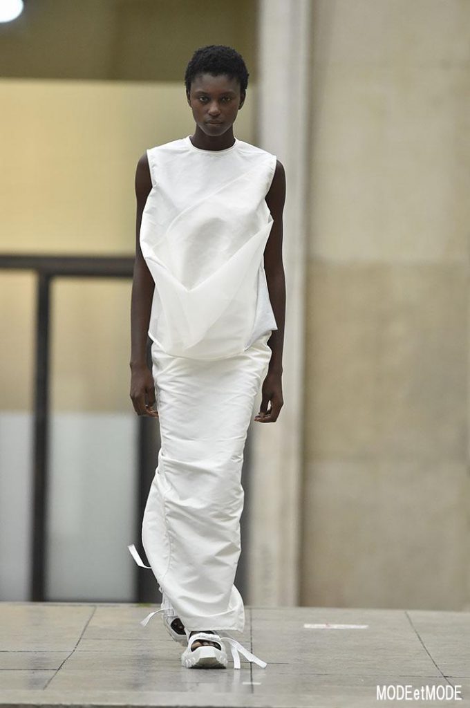 RICK_OWENS_ss18_017