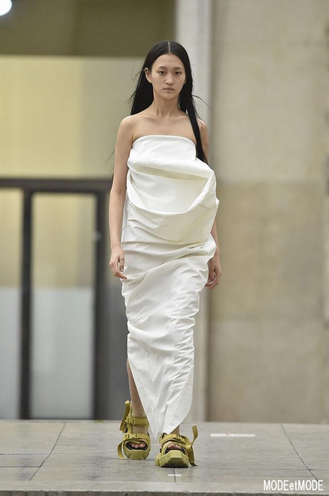 RICK_OWENS_ss18_019