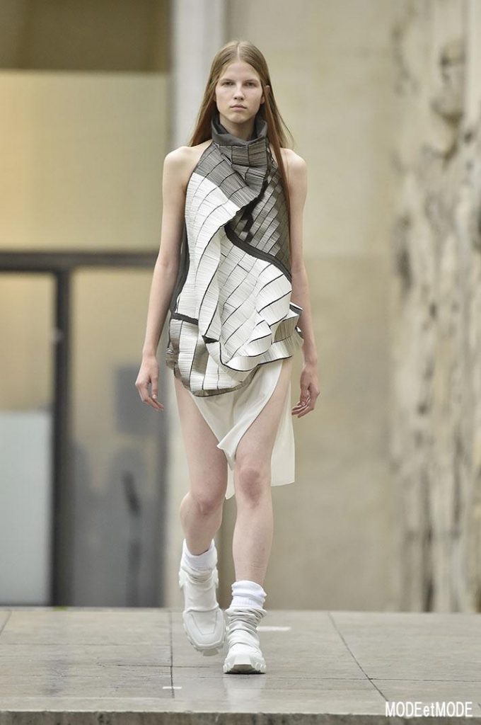 RICK_OWENS_ss18_025