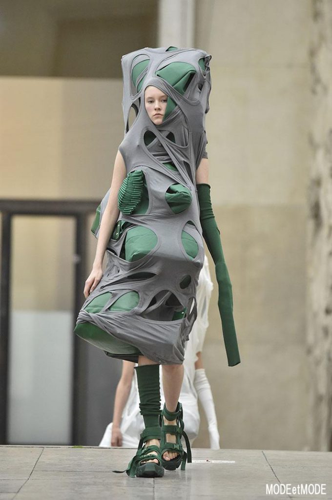RICK_OWENS_ss18_036