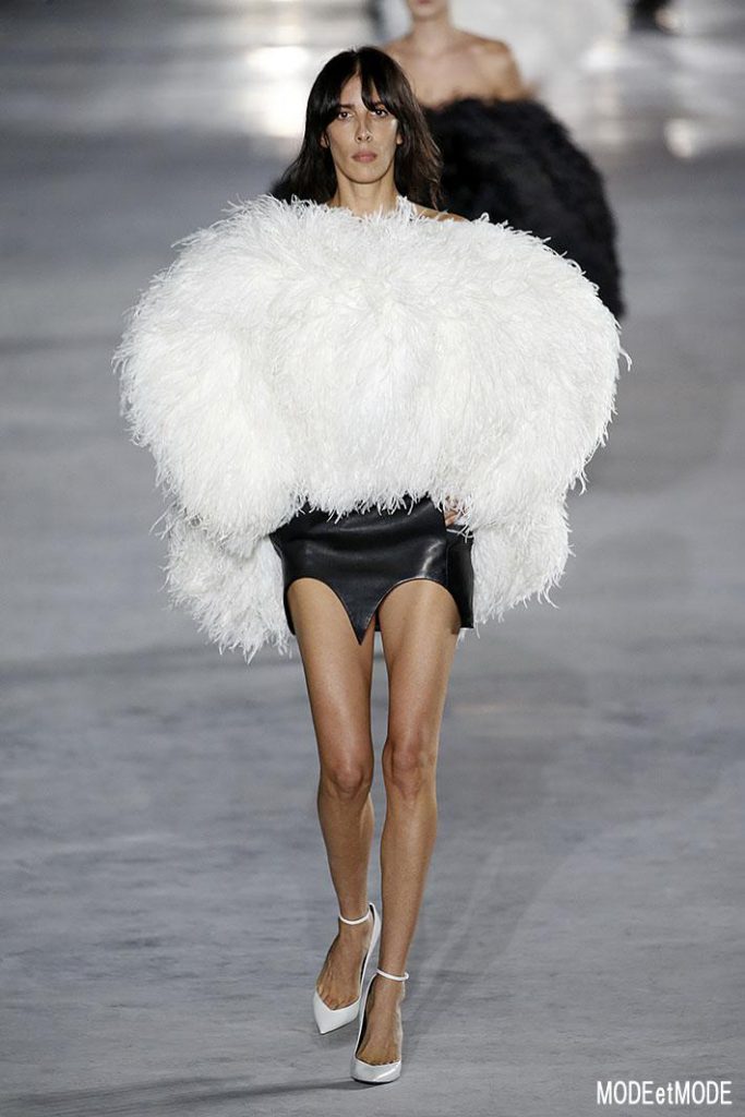 SAINT_LAURENT_ss18_068